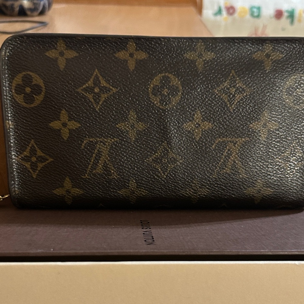 Louis Vuitton Monogram Zip Wallet - Brown/Gold Monogram